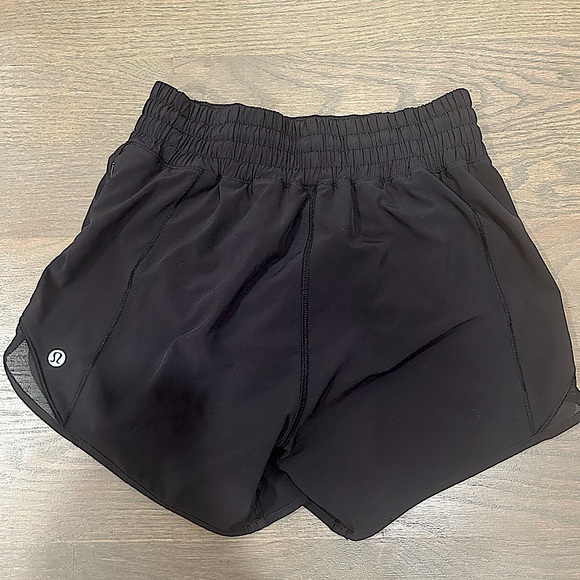 lululemon athletica Pants - Lululemon hotty hot shorts